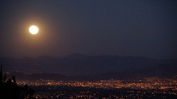 Full moon in Cochabamba